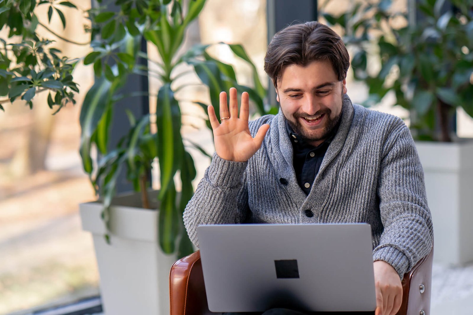 contemplative-young-woman-in-soft-purplish-hue